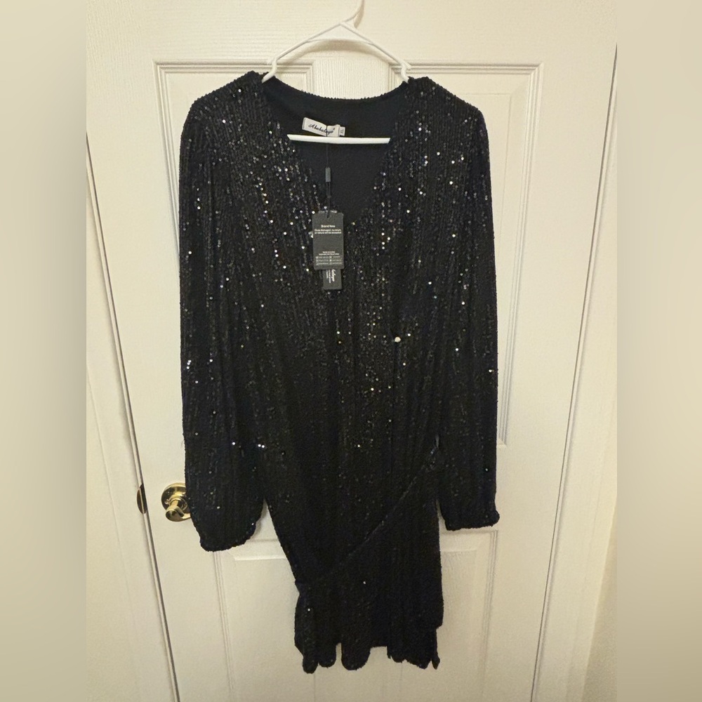 Elegant Black Sequin Dress